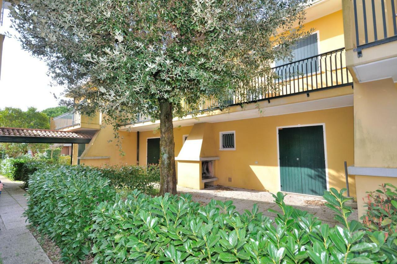 Villaggio Michelangelo Bibione Exterior photo